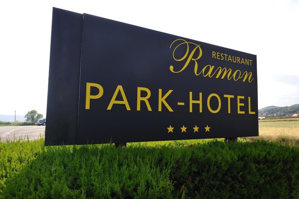 Ramon Park-Hotel Santpedor Exterior photo